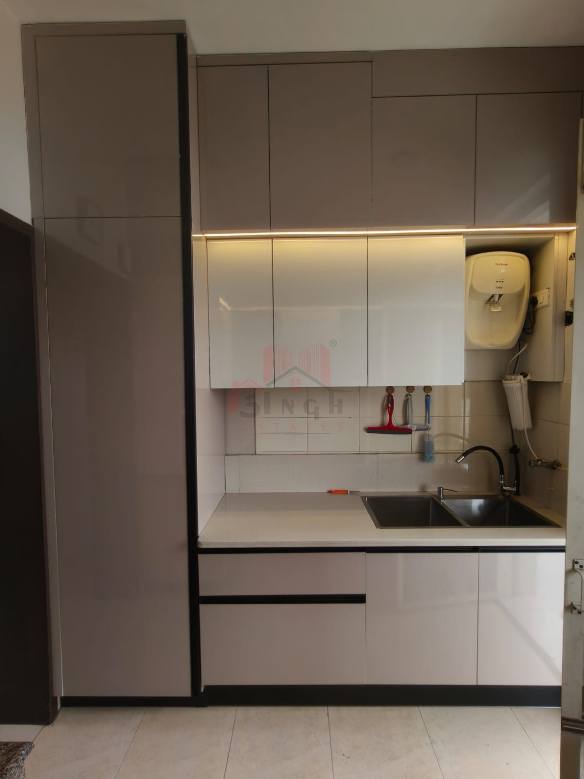2 BHK for sale in G21, Sec-83